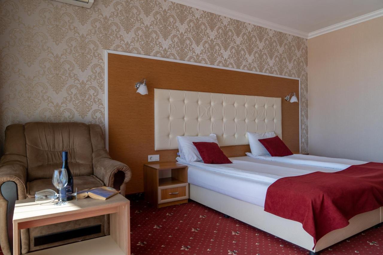 Hotel Paradise Ognyanovo  Dış mekan fotoğraf
